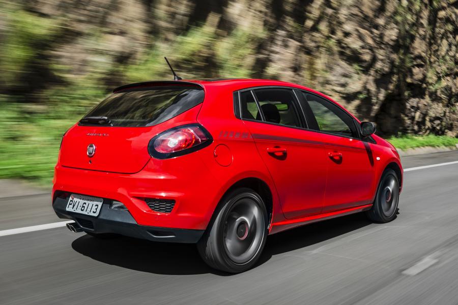  Fiat Bravo Sporting 2015 года  (фото 2 из 15)